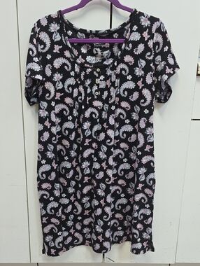 Short Nightgown By croft & barrow Black Floral Paisley Design